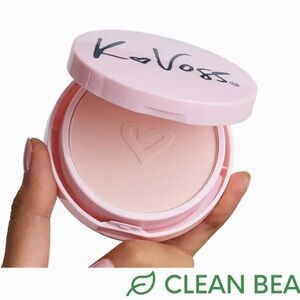 KVOSSNYC
Face Powder: Nolita